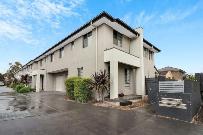 Unit 1/16 Braddon St, Oxley Park NSW 2760, Australia