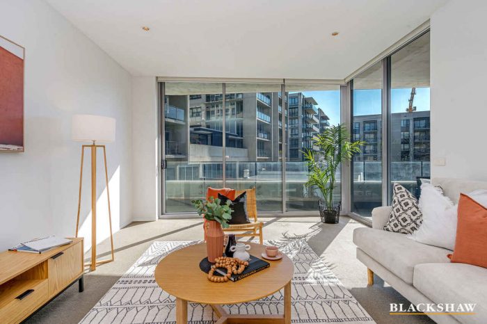 30/5 Burbury Close Barton ACT 2600, Australia