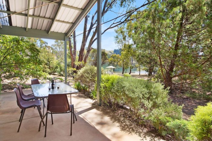 170 McMillan Point Dr, Mansfield VIC 3722, Australia