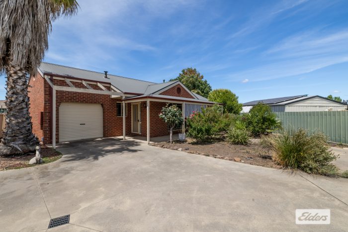 3/1 Johnson Court Howlong NSW 2643