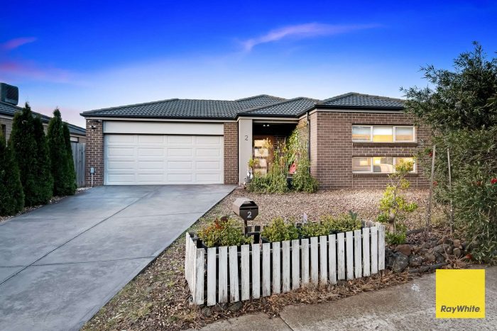 2 Sinclair Crescent Tarneit VIC 3029, Australia