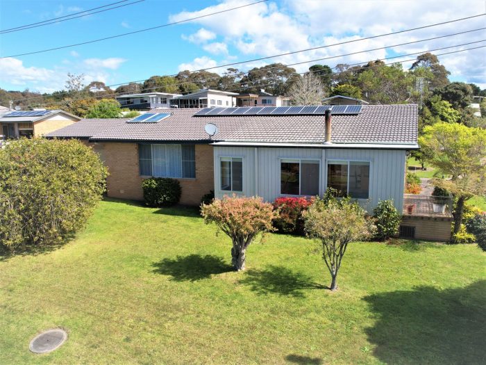 7 Tatiara St Dalmeny NSW 2546, Australia