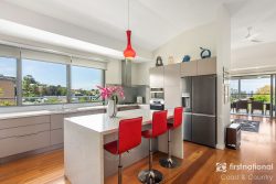 46 Thomson St Kiama NSW 2533, Australia