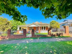 30 Campbell St, Young NSW 2594, Australia