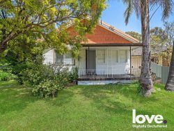 33 Vale St, Birmingham Gardens NSW 2287, Australia