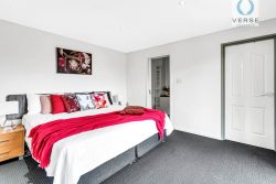 Unit 1/6 Oak St, Cannington WA 6107, Australia