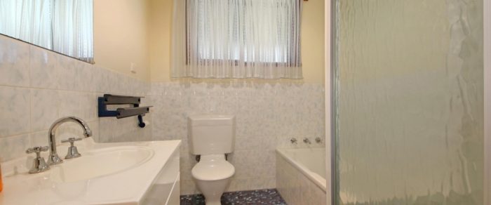 18 Elizabeth St, Culcairn NSW 2660, Australia