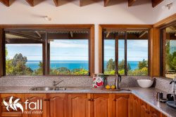 418 Pirates Bay Dr, Eaglehawk Neck TAS 7179, Australia