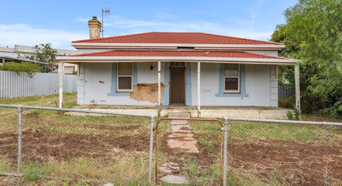 8 Barwell St, Eudunda SA 5374, Australia