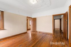 47 Chapman St, Sunshine VIC 3020, Australia