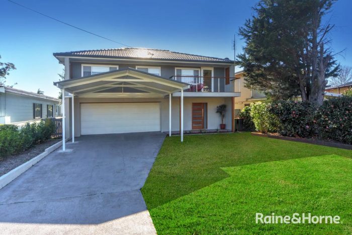 47 Comarong St, Greenwell Point NSW 2540, Australia