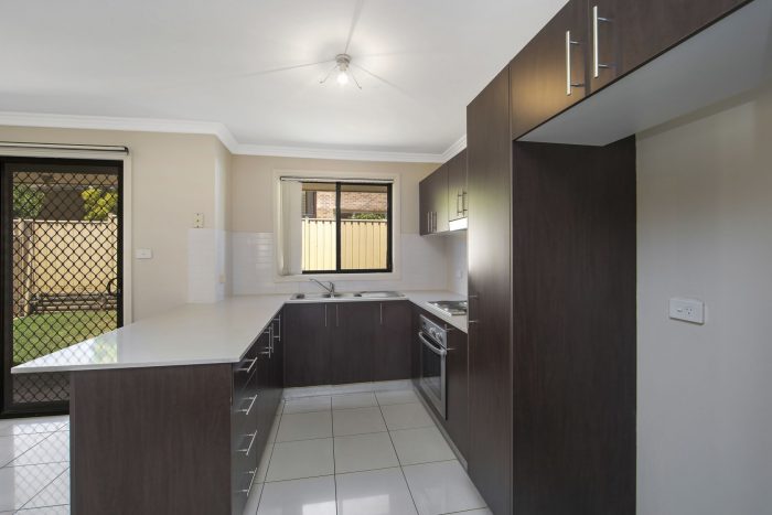 Unit 4/33 Cutler Dr, Wyong NSW 2259, Australia