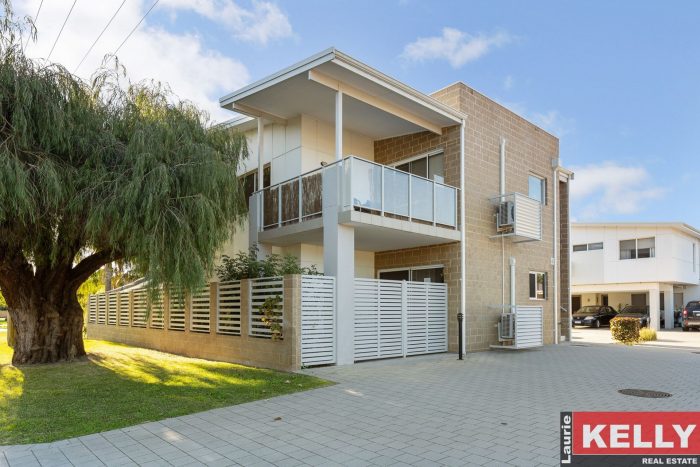 Unit 2/29 Gild St, Cloverdale WA 6105, Australia