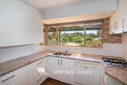 4 Blue Wren Pl, Cowaramup WA 6284, Australia