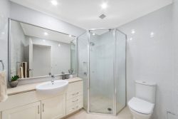 Unit 21/5 Woodlands Ave, Breakfast Point NSW 2137, Australia