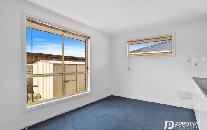 Unit 4/140 Risdon Rd, Lutana TAS 7009, Australia