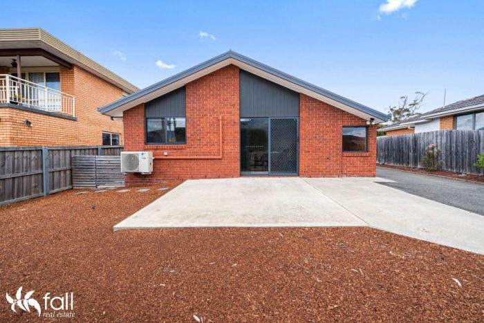 Unit 1/35 Cheviot Rd, West Moonah TAS 7009, Australia