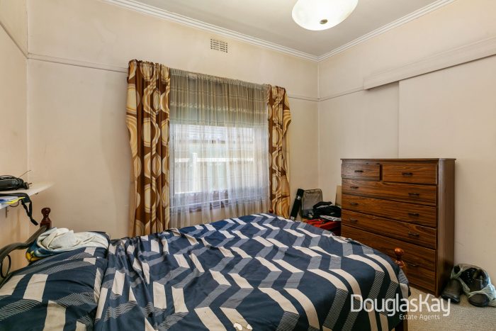 9 Couper-Angus Grove, Sunshine VIC 3020, Australia