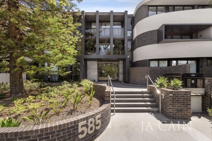 G05/585 Burke Rd, Camberwell VIC 3124, Australia