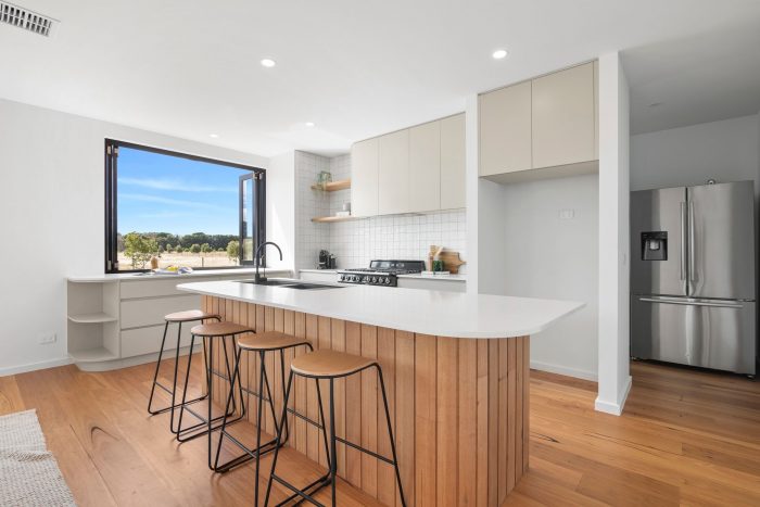 82 Samphire Dr, Connewarre VIC 3227, Australia