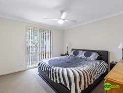 71 Georgia Dr, Hamlyn Terrace NSW 2259, Australia