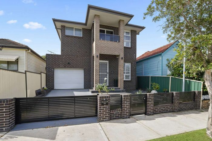 18 Mina Rosa St, Enfield NSW 2136, Australia