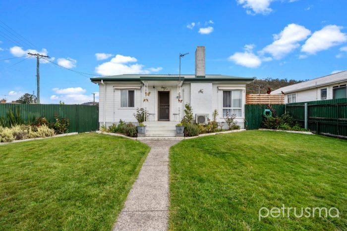 3 Andrews St, New Norfolk TAS 7140, Australia