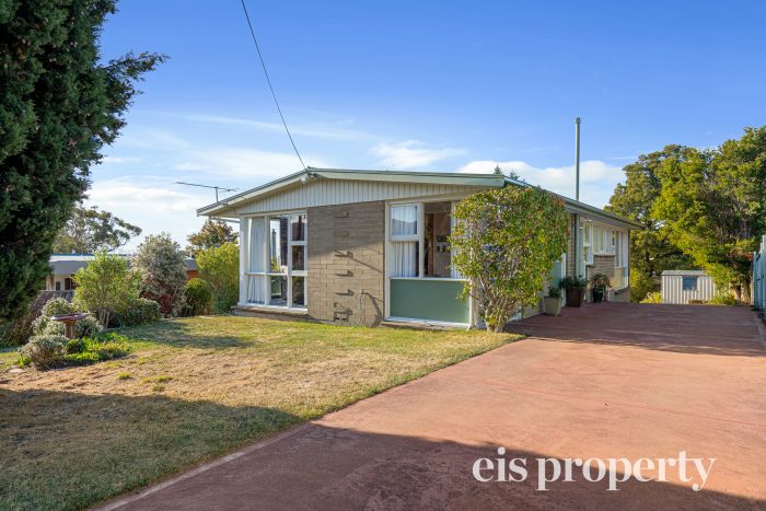 11 Cheviot Rd, West Moonah TAS 7009, Australia