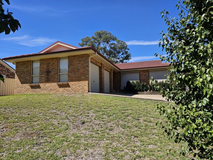 6 Cypress Place, Muswellbrook NSW 2333, Australia