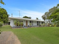 3 Palm Lodge Dr, Craignish QLD 4655, Australia