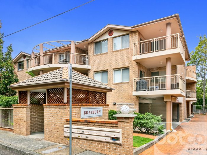 Unit 2/3 Shortland St, Point Frederick NSW 2250, Australia