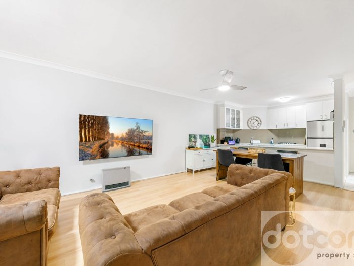 Unit 2/3 Shortland St, Point Frederick NSW 2250, Australia