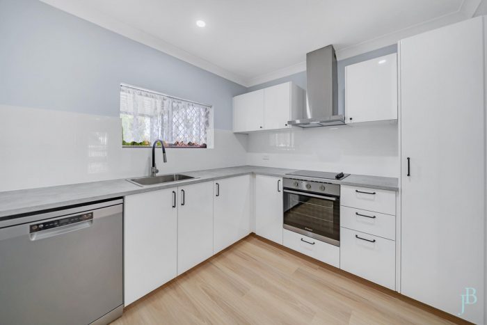 Unit 1/79 Clydesdale St, Como WA 6152, Australia