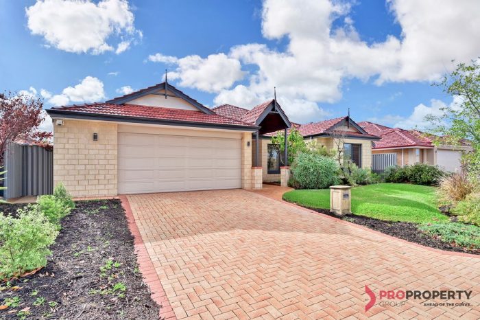 9 Lich Gate, Aveley WA 6069, Australia