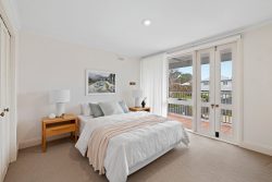 140 Thomas St, Hampton VIC 3188, Australia