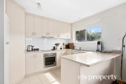 2 Abbotsfield Rd, Claremont TAS 7011, Australia