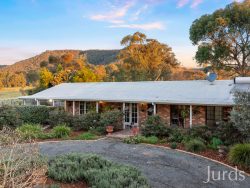 295 Swans Ln, Quorrobolong NSW 2325, Australia