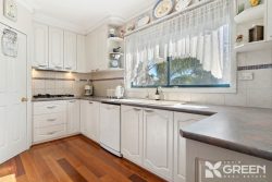 3 Charles Pl, Wannanup WA 6210, Australia