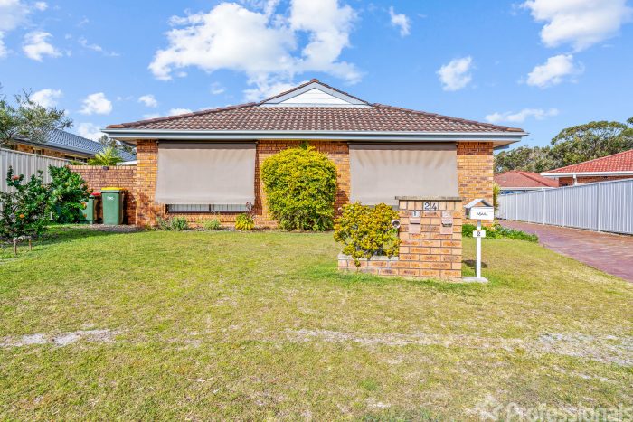 Unit 1/24 Argo Pl, Forster NSW 2428, Australia