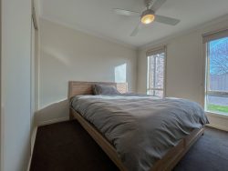 Unit 2/10 Ashton St, Swan Hill VIC 3585, Australia