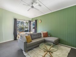 28 Balcolyn St, Balcolyn NSW 2264, Australia