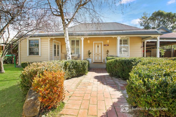 49 Last St, Beechworth VIC 3747, Australia