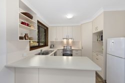 51 Ladera Dr, Copacabana NSW 2251, Australia