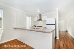 67 Grenfell Dr, Bayonet Head WA 6330, Australia