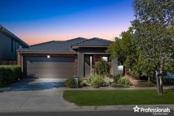 6 Horsley St, Thornhill Park VIC 3335, Australia