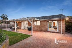 7 Jull Parade, Ringwood North VIC 3134, Australia