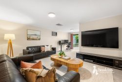 7 Jull Parade, Ringwood North VIC 3134, Australia