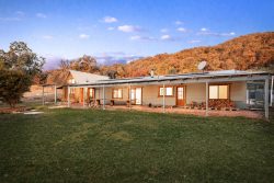 268 Kibell Ln, Beechworth VIC 3747, Australia