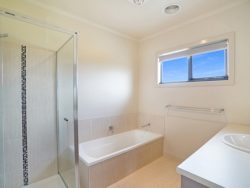 14 Law Dr, Hamilton VIC 3300, Australia