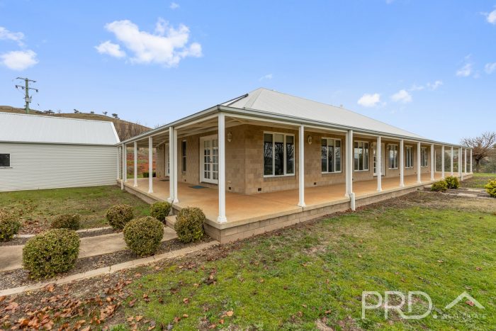 59 Luke St, South Gundagai NSW 2722, Australia